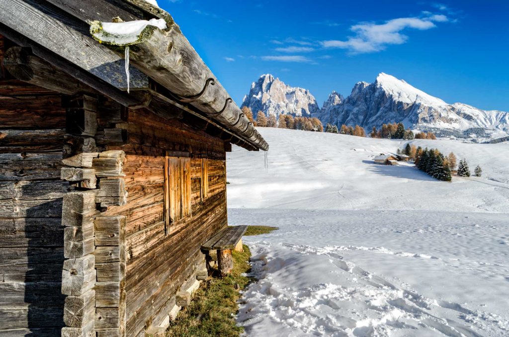 wooden-cabin-in-the-snow-with-a-view-on-the-dolomi-2021-08-26-15-45-49-utc
